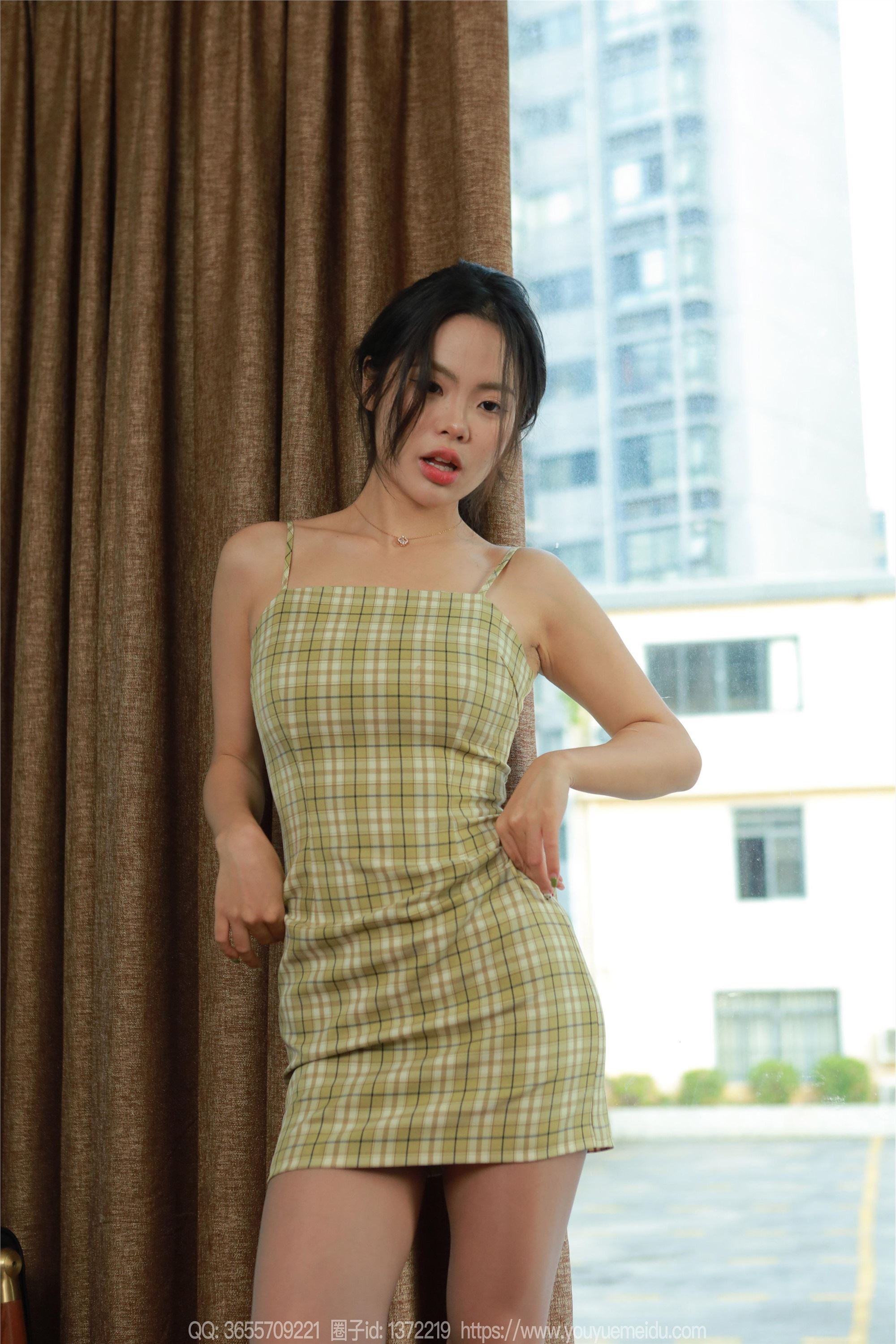 IESS异思趣向  2024.11.03 丝享家 1888 兔兔《绿色格子裙》